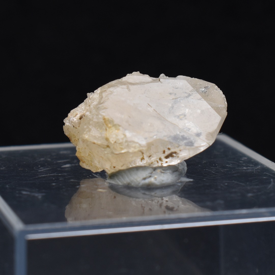 Phenakite, Phenacite RARE Crystal from Ukraine - 9ct, 1.78 grams, 1.7cm - Image 3