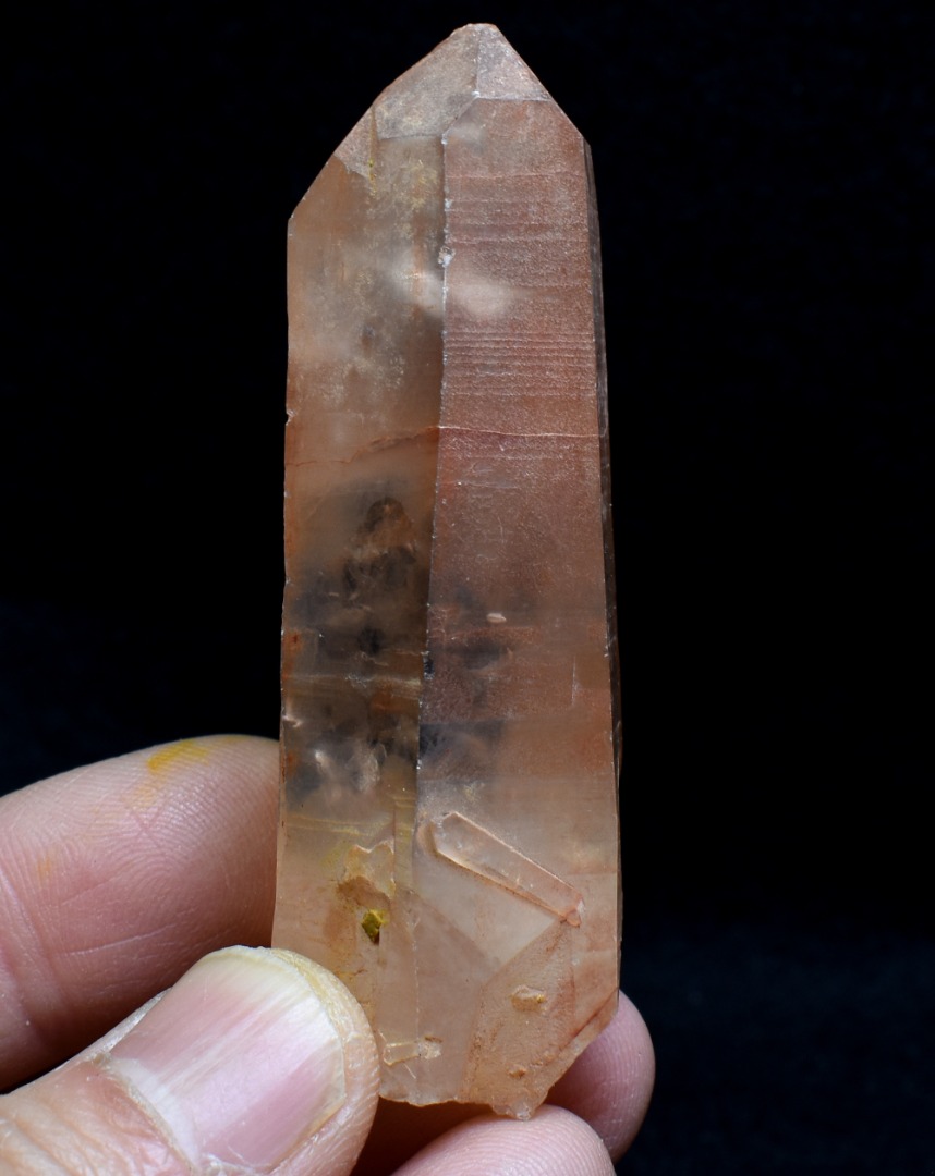 Tangerine Lemurian Quartz Crystal Point, Tower, Wand from Brazil - 6.8cm - 55 grams - Image 2