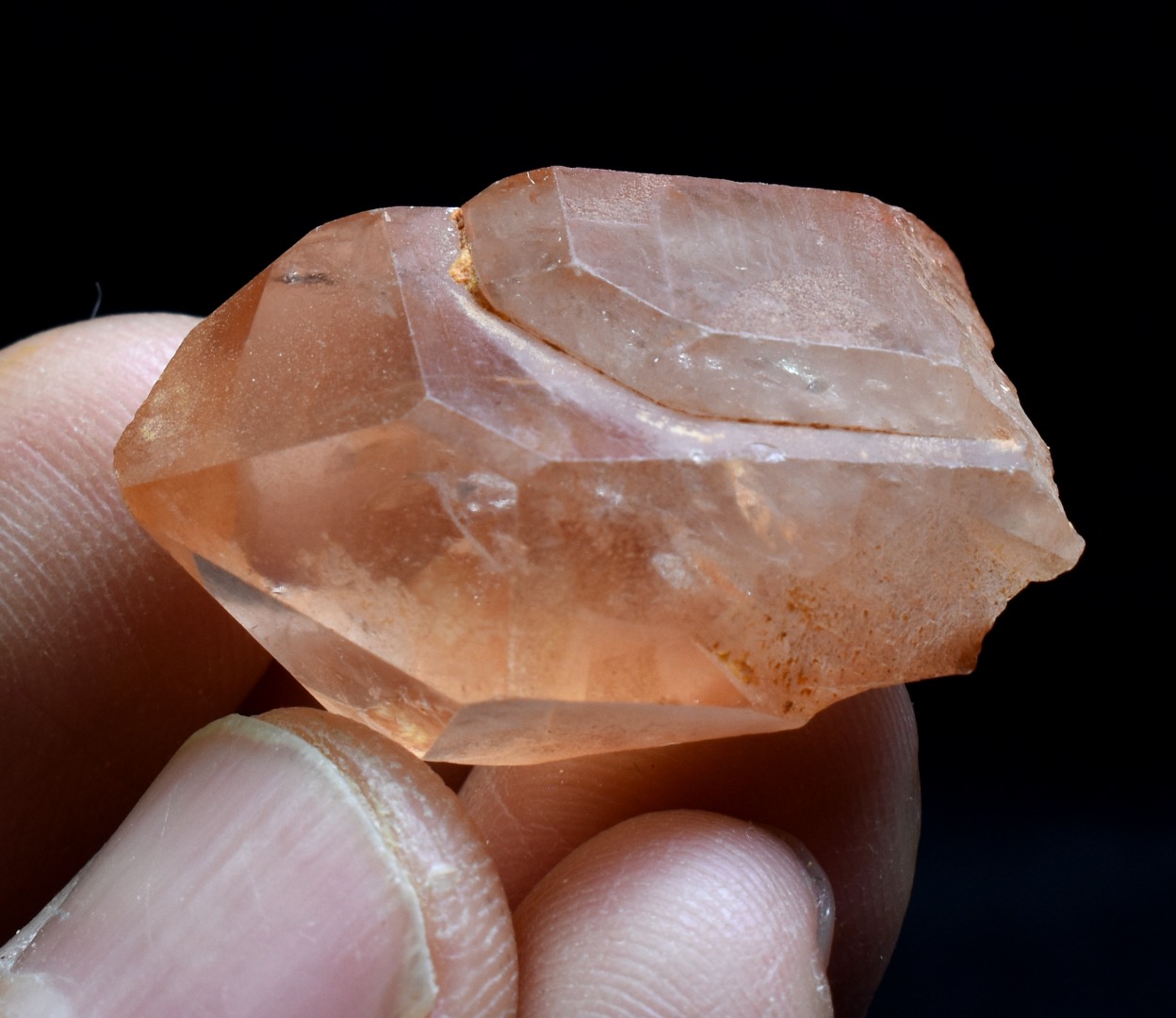 Tangerine Lemurian Quartz Crystal Point, Tower, Wand from Brazil - 3cm - 11 grams - Image 6