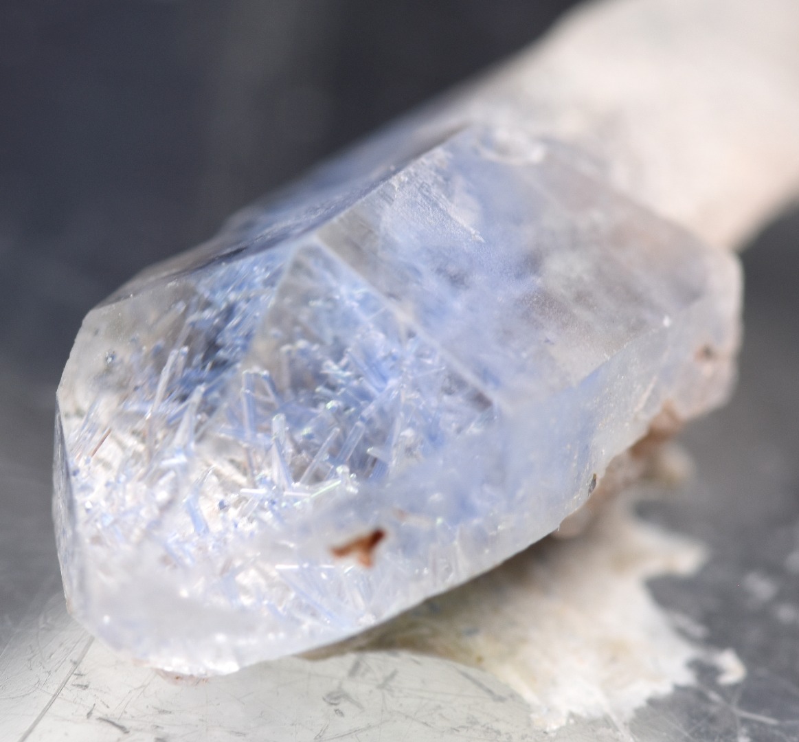 Natural Dumortierite in Clear Quartz Inclusion Raw Crystal Specimen from Brazil - 1.06 grams - 2.2cm - Image 2