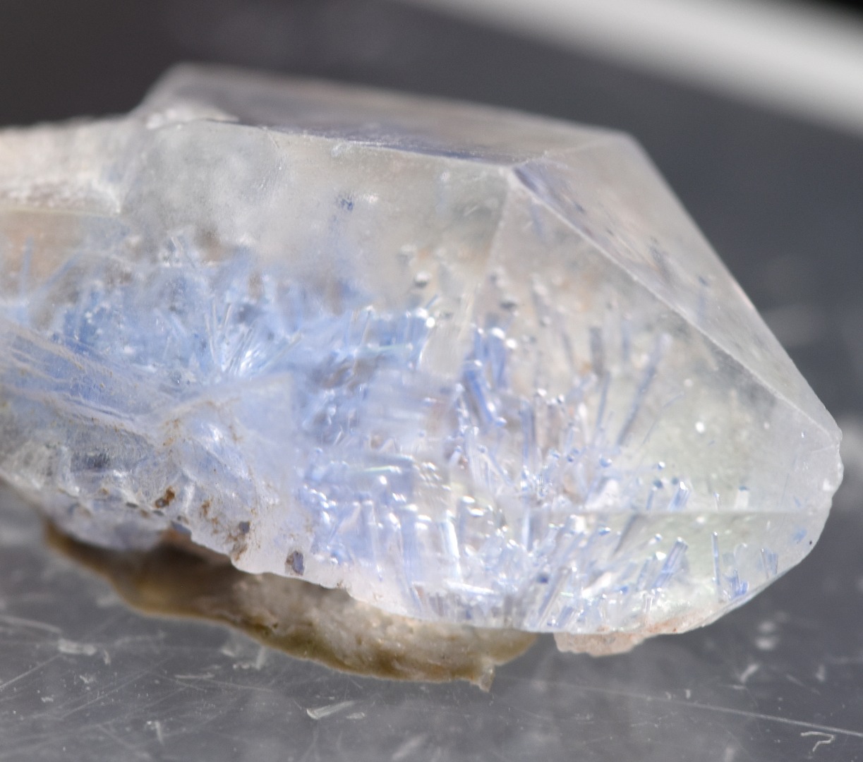 Natural Dumortierite in Clear Quartz Inclusion Raw Crystal Specimen from Brazil - 1.06 grams - 2.2cm - Image 3