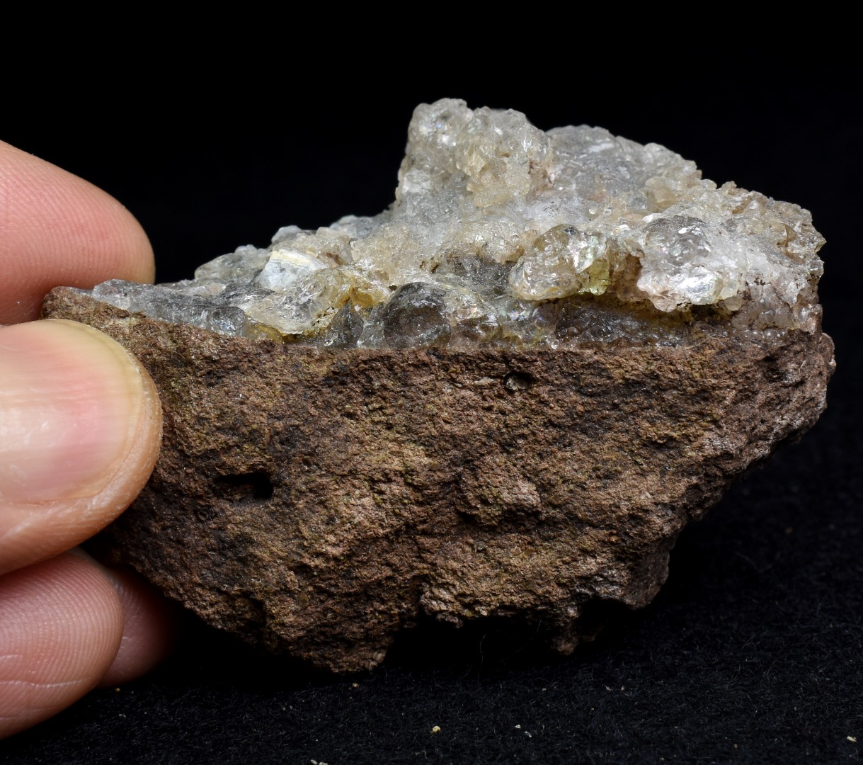 Mexican Hyalite Opal Collector Grade Specimen Stone on Matrix - UV Reactive Fluorescent - 70 grams #03 - Image 4