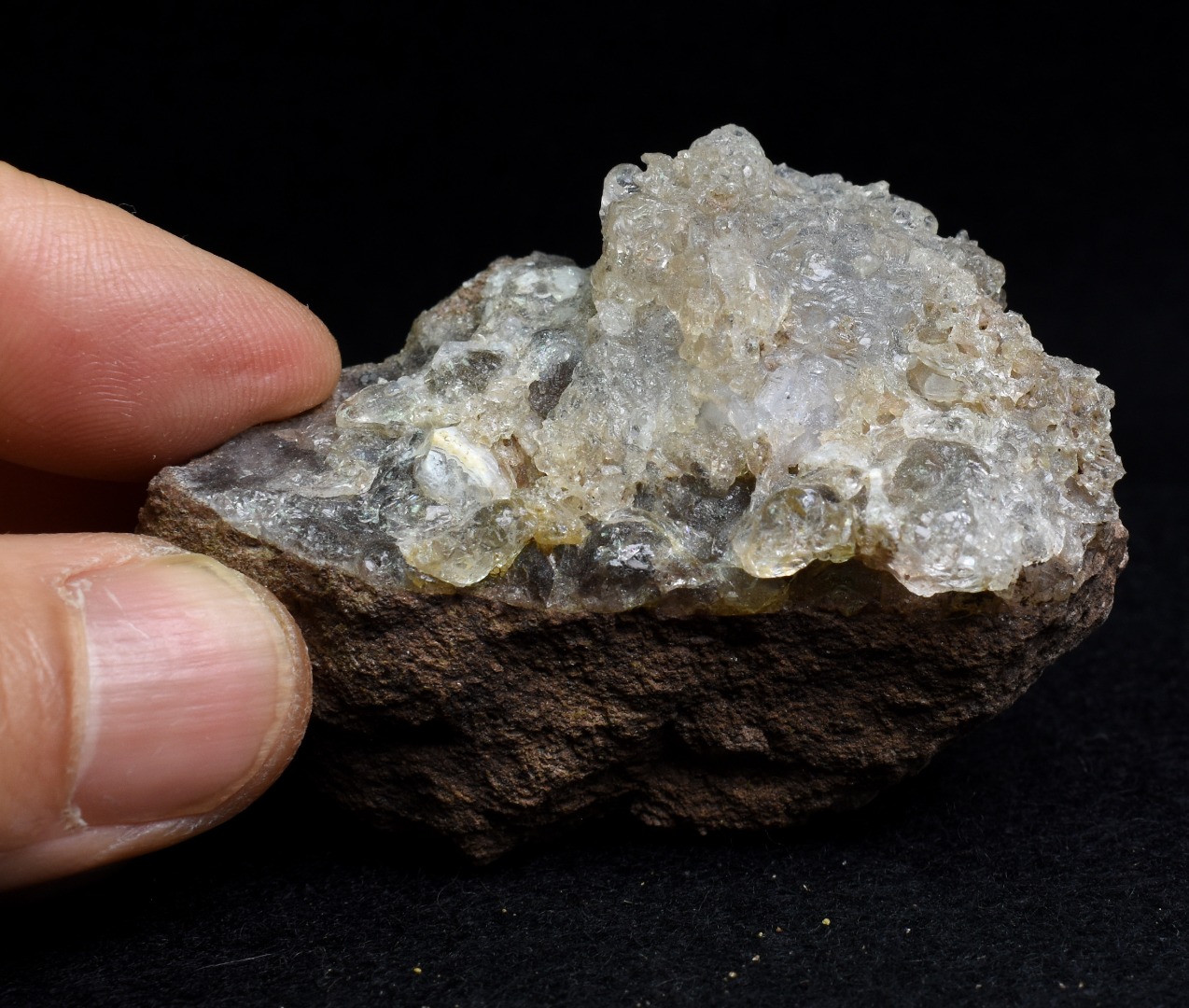 Mexican Hyalite Opal Collector Grade Specimen Stone on Matrix - UV Reactive Fluorescent - 70 grams #03 - Image 3