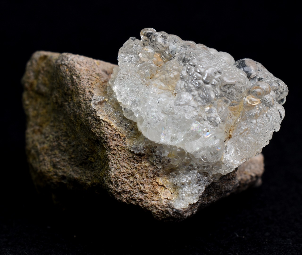 Mexican Hyalite Opal Collector Grade Specimen Stone on Matrix - UV Reactive Fluorescent - 69 grams #09