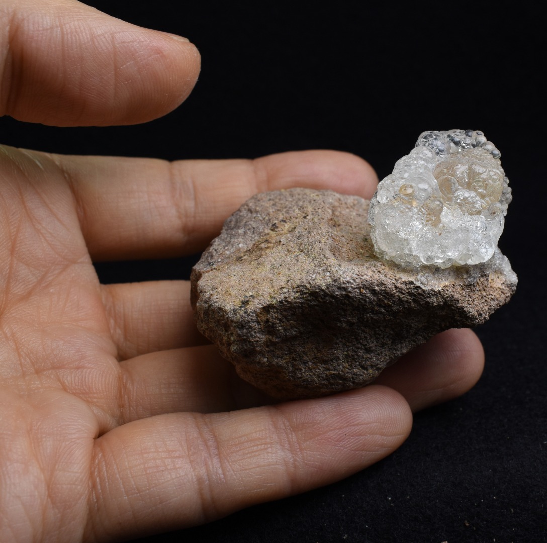Mexican Hyalite Opal Collector Grade Specimen Stone on Matrix - UV Reactive Fluorescent - 69 grams #09 - Image 6