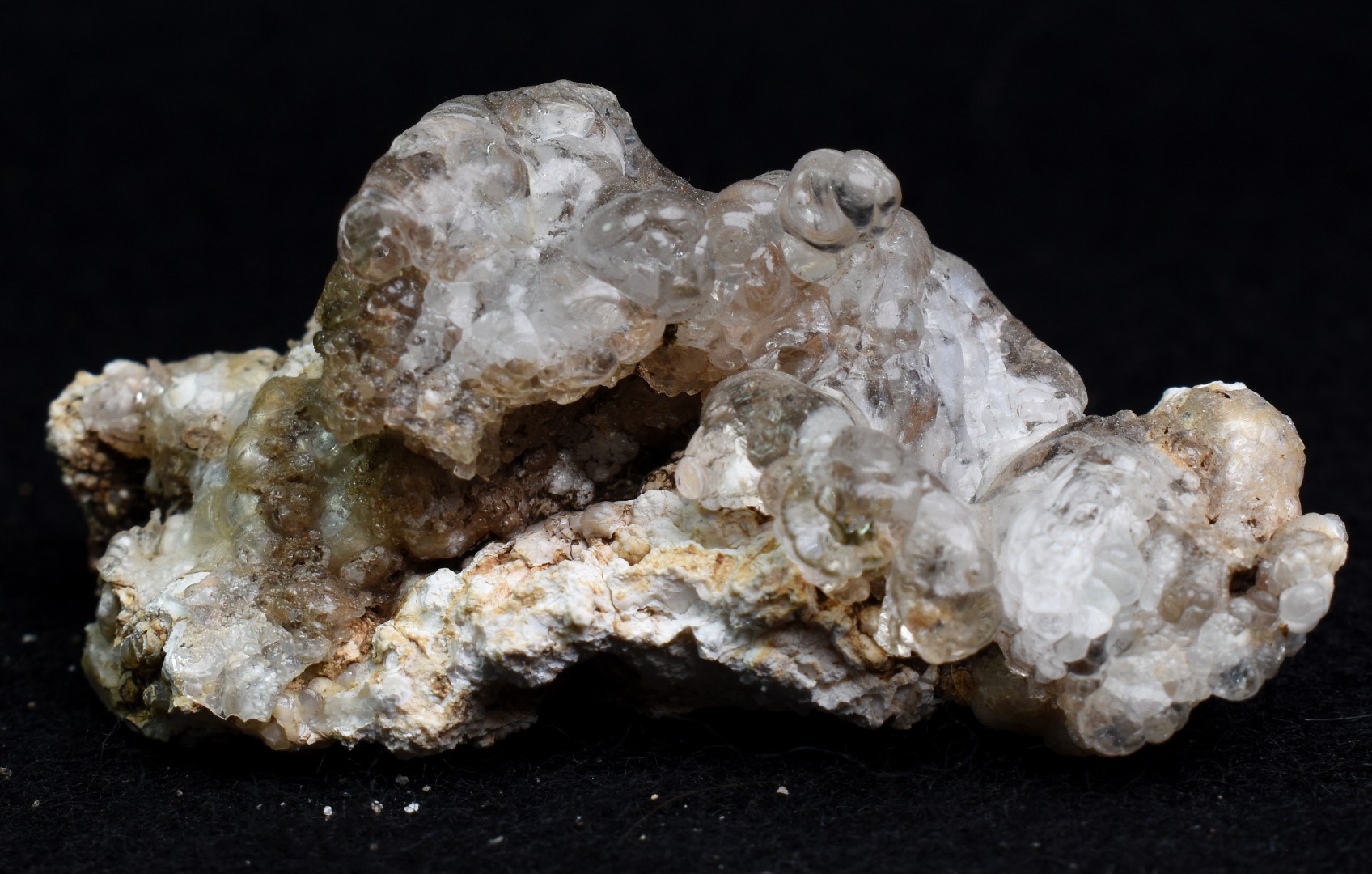 Mexican Hyalite Opal Collector Grade Specimen Stone on Chalcedony Agate - UV Reactive Fluorescent - 33 grams #10 - Image 2