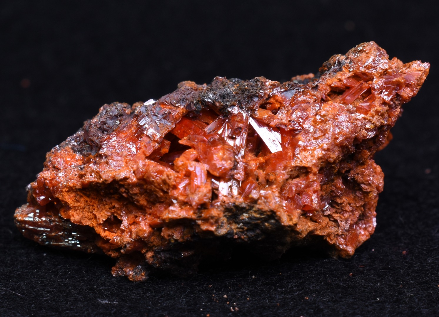 Crocoite Rare Mineral, from Red Lead Mine, Tasmania, Australia - 28 grams - 4.5cm #04 - Image 2