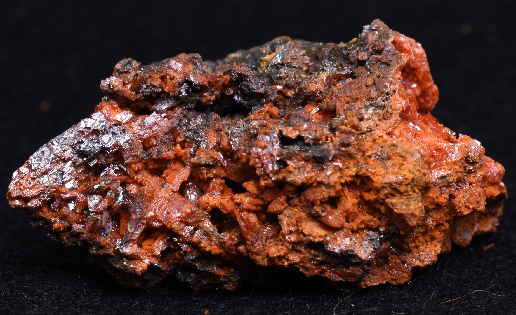 Crocoite Rare Mineral, from Red Lead Mine, Tasmania, Australia - 28 grams - 4.5cm #04