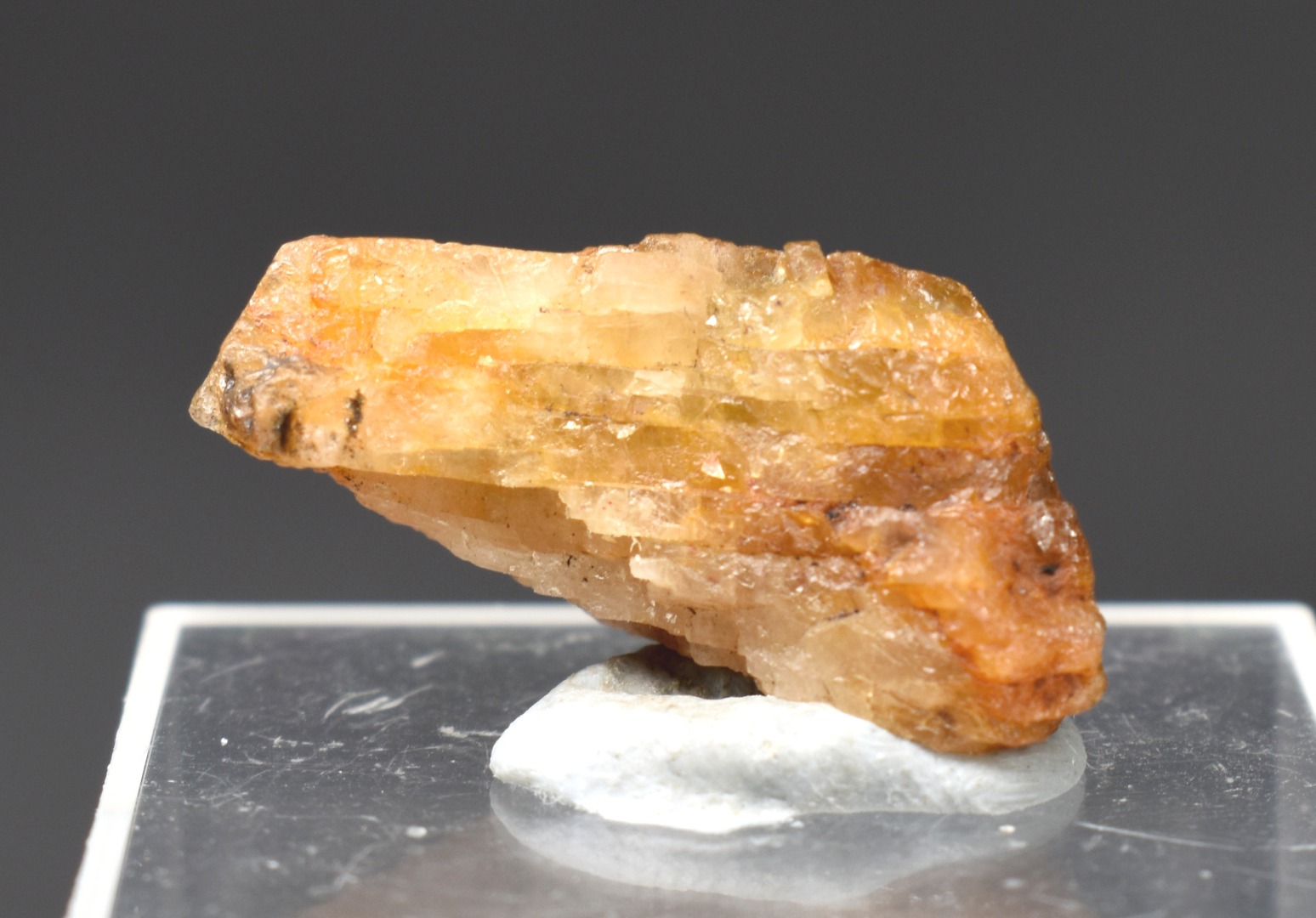 Phenakite, Phenacite RARE Golden Crystal Specimen from Brazil - 1 Count - 7.2 grams, 36 carats - Image 4