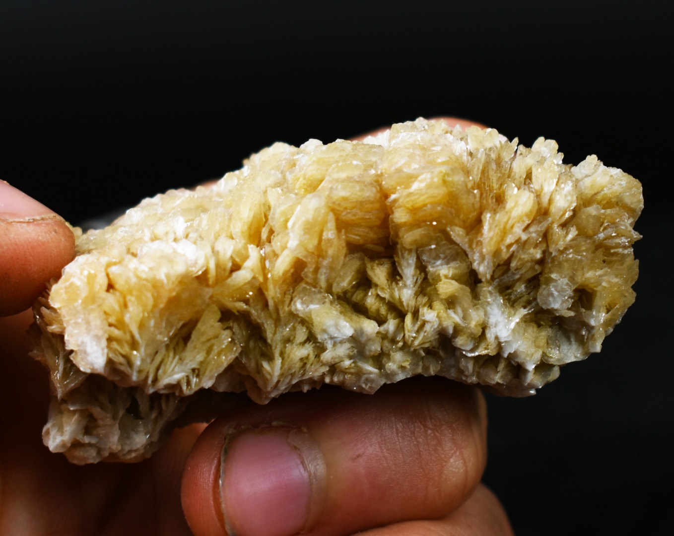 Barite, Baryte Crystal Cluster Mineral From Los Angeles County, California, USA - 90 grams - Image 7