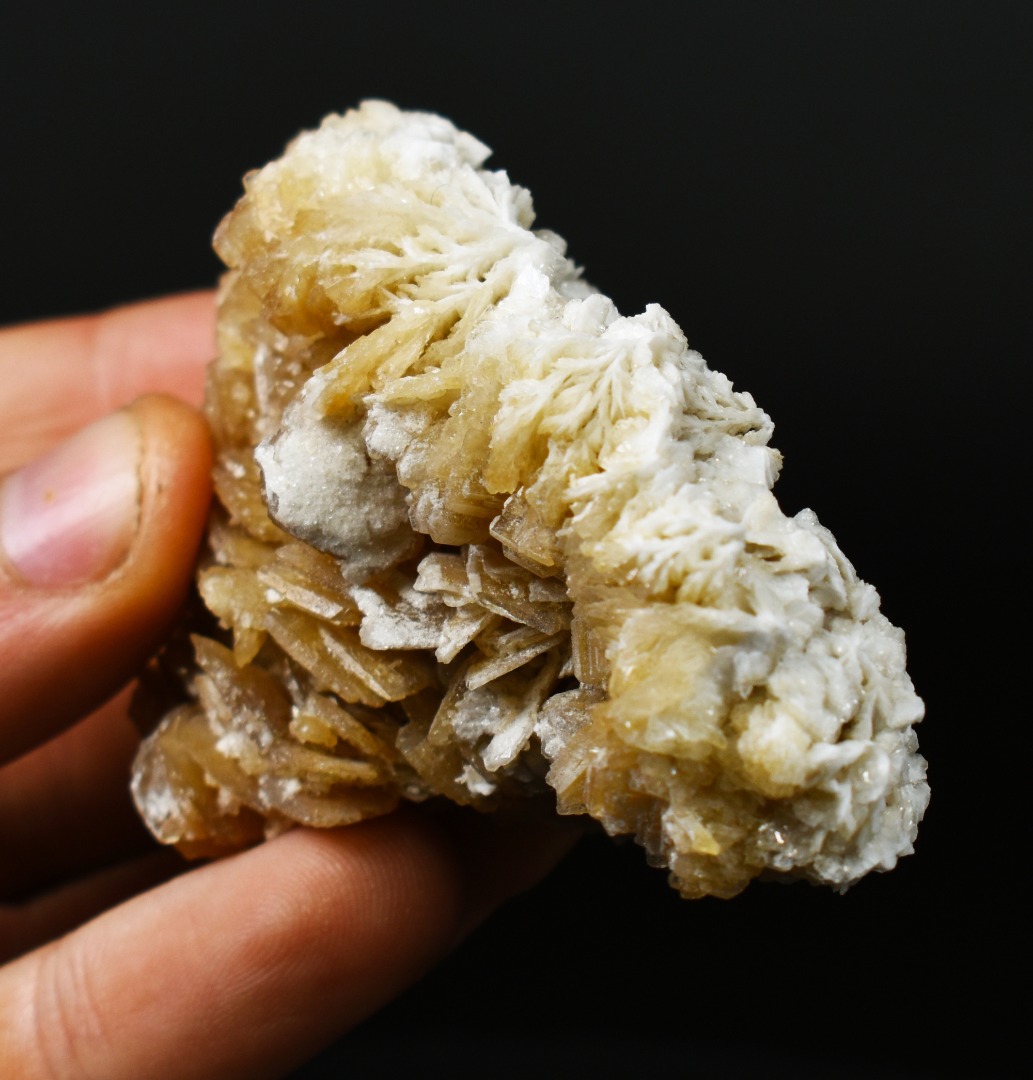 Barite, Baryte Crystal Cluster Mineral From Los Angeles County California USA - 87 grams - Image 7