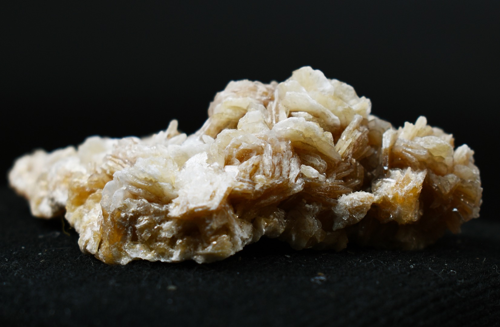 Barite, Baryte Crystal Cluster Mineral From Los Angeles County California USA - 53 grams - Image 5
