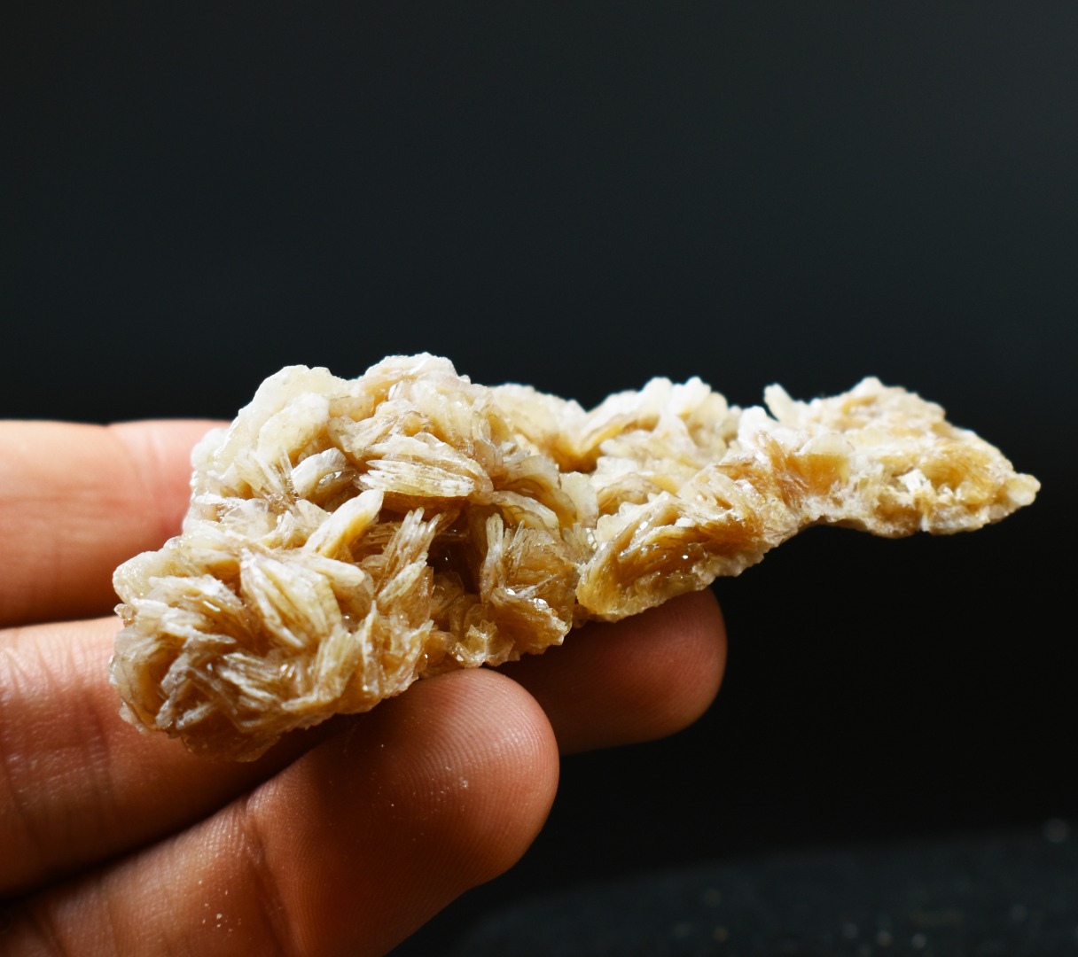 Barite, Baryte Crystal Cluster Mineral From Los Angeles County California USA - 53 grams - Image 3