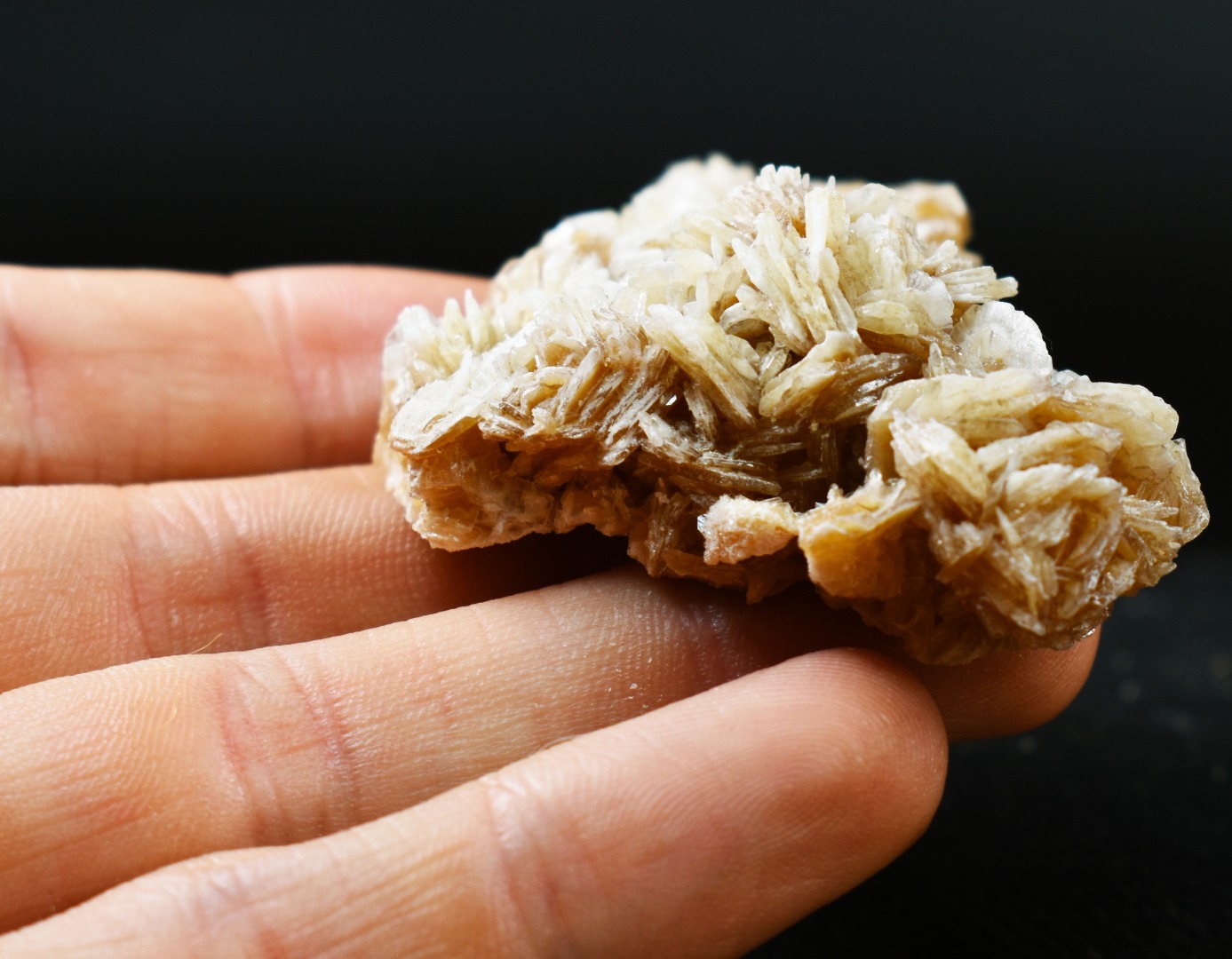 Barite, Baryte Crystal Cluster Mineral From Los Angeles County California USA - 53 grams - Image 4