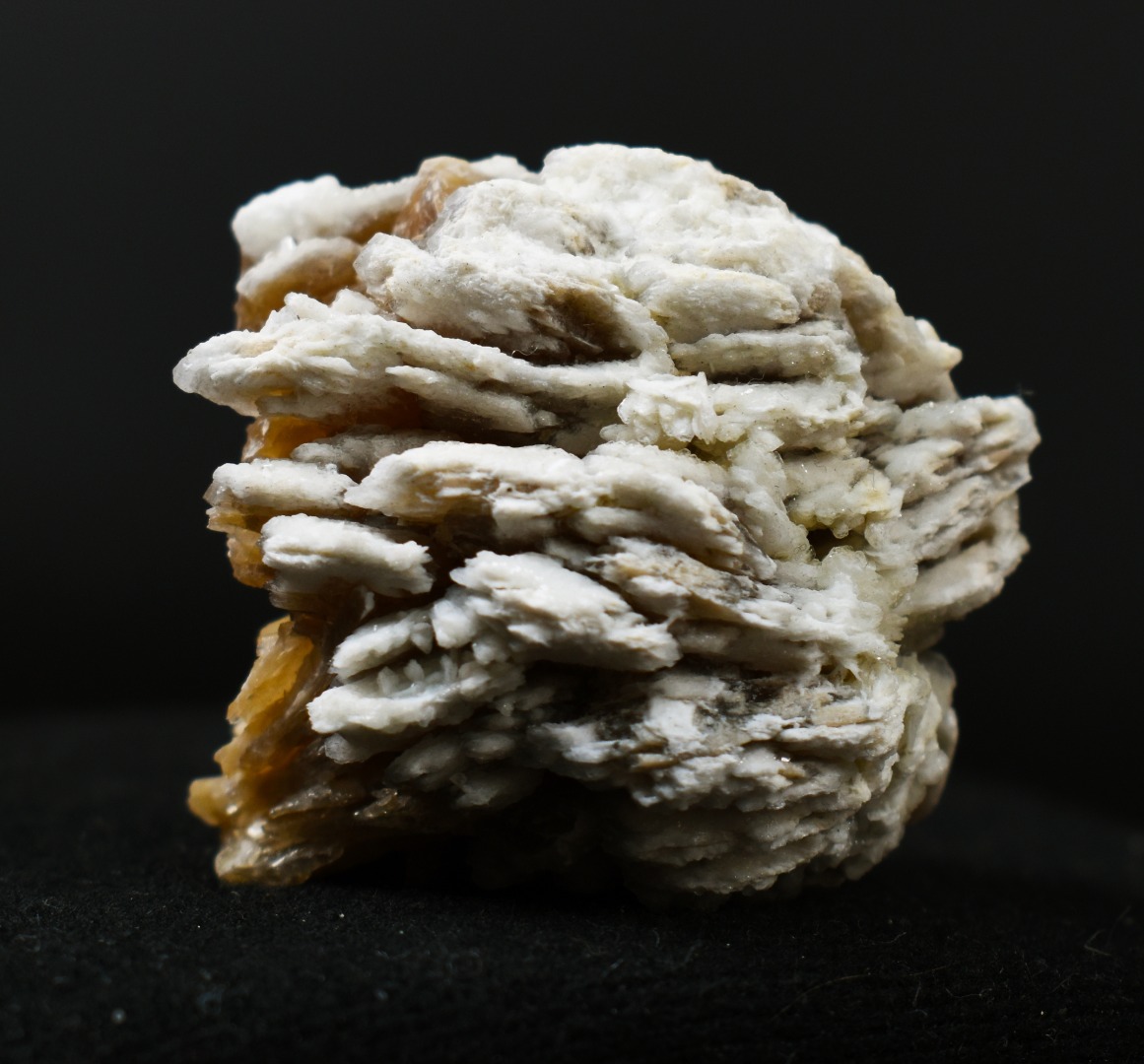 Barite, Baryte Crystal Cluster Mineral From Los Angeles County California USA - 98 grams