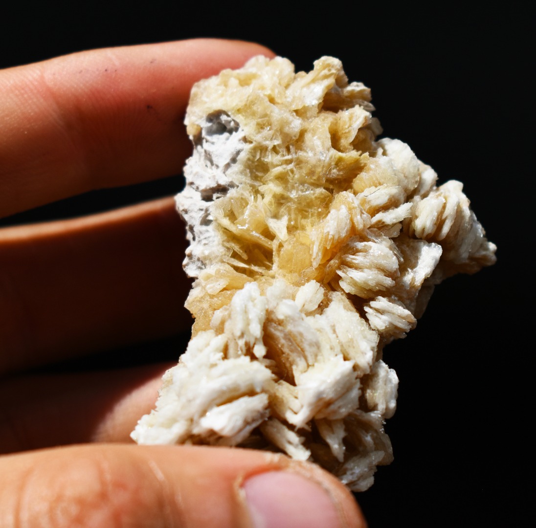 Barite, Baryte Crystal Cluster Mineral From Los Angeles County California USA - 56 grams - Image 6