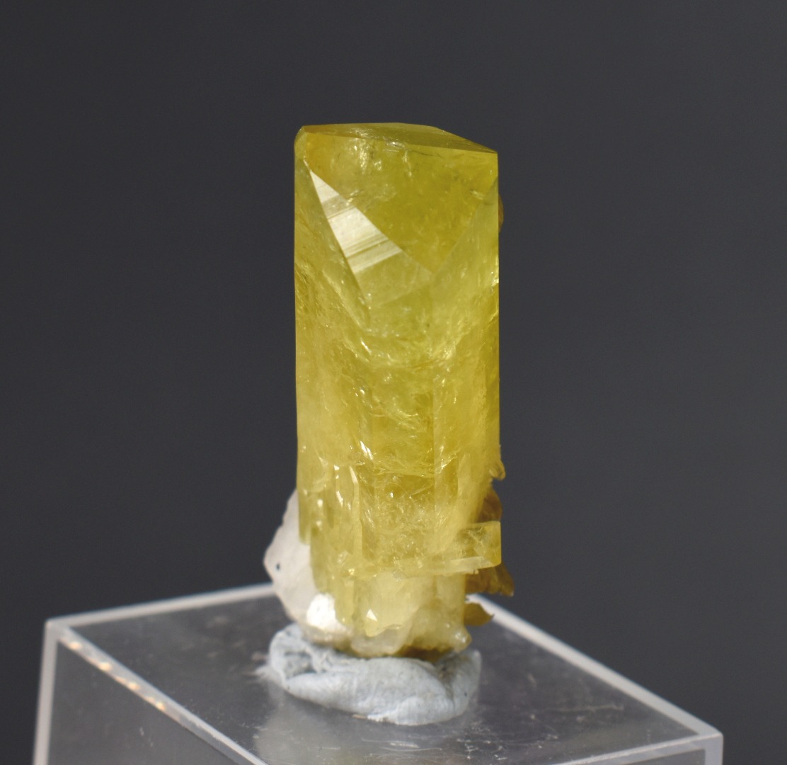 Brazilianite Crystal Cluster with Albite & Muscovite - from Linopolis, Minas Gerais, Brazil, museum quality, 18g - Image 5