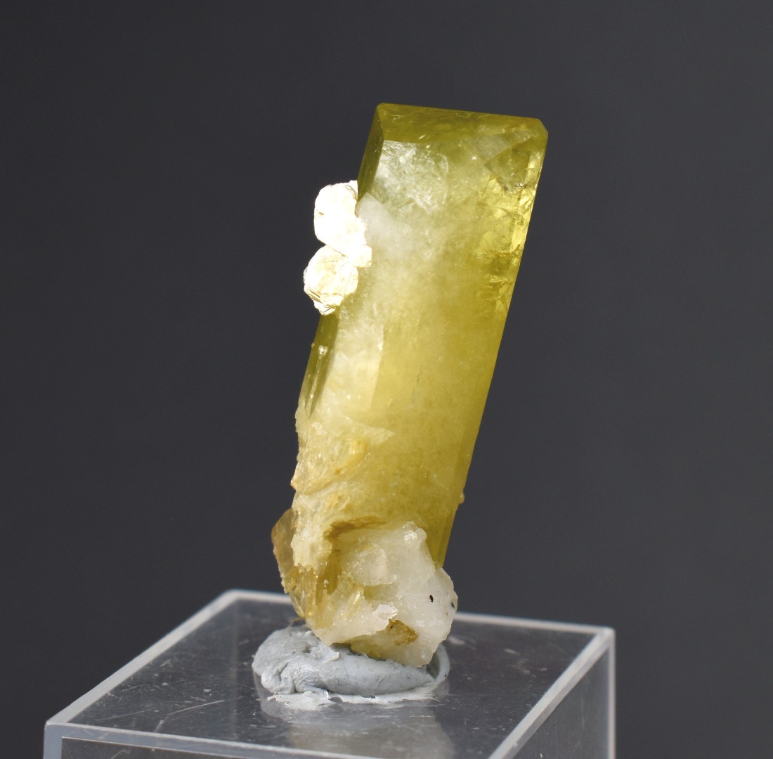 Brazilianite Crystal Cluster with Albite & Muscovite - from Linopolis, Minas Gerais, Brazil, museum quality, 18g - Image 4