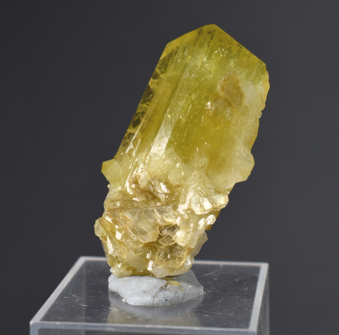 Brazilianite Crystal Cluster with Albite & Muscovite - from Linopolis, Minas Gerais, Brazil, museum quality, 18g - Image 7