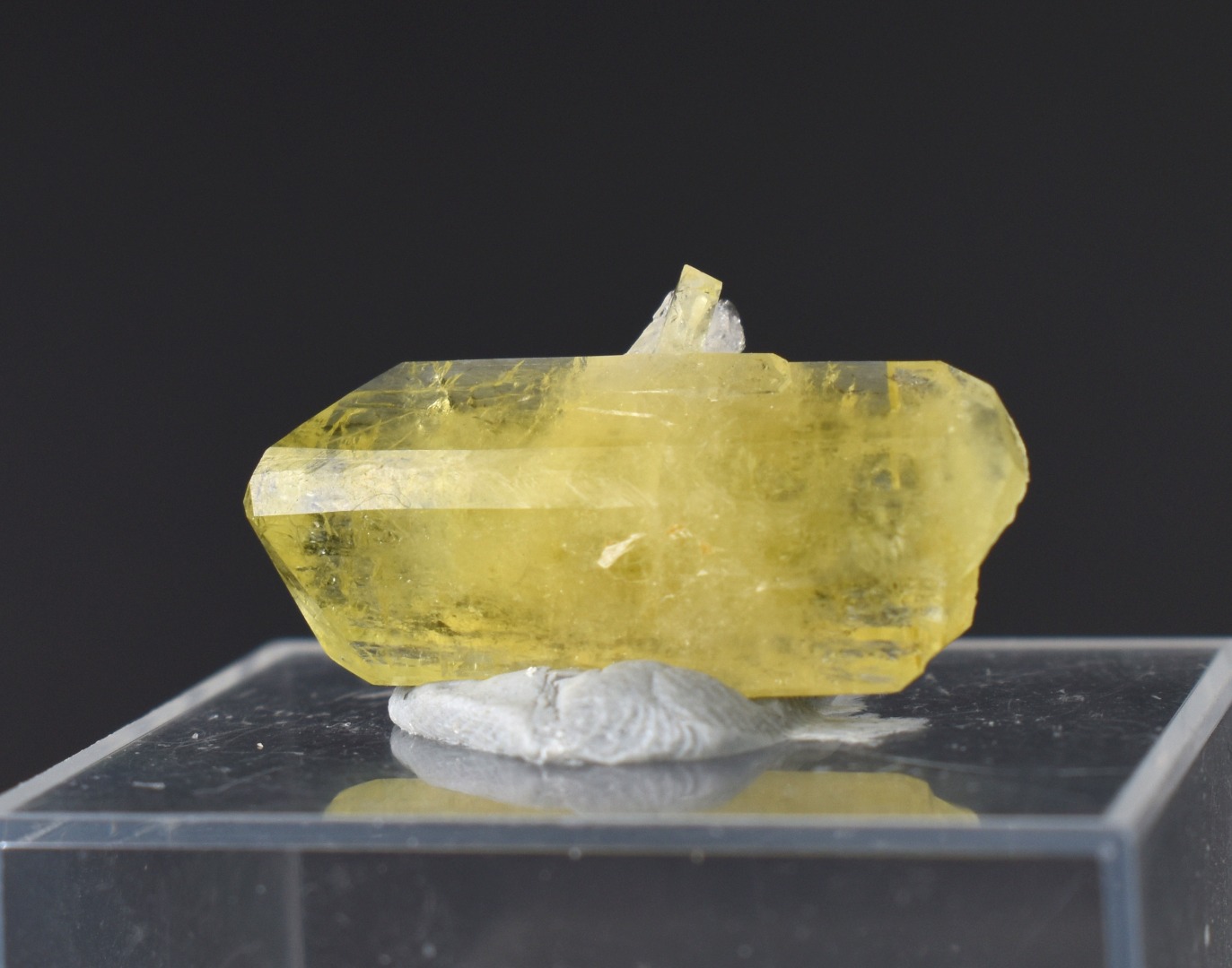 Brazilianite Crystal Cluster with Albite & Muscovite - from Linopolis, Minas Gerais, Brazil, museum quality, 3.5g - Image 4