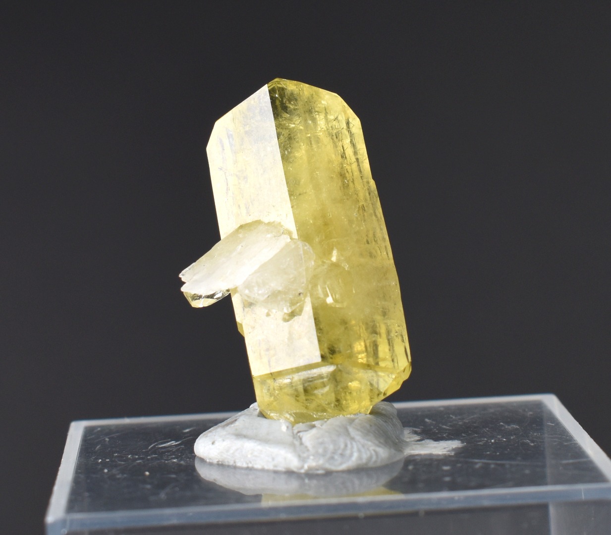 Brazilianite Crystal Cluster with Albite & Muscovite - from Linopolis, Minas Gerais, Brazil, museum quality, 3.5g - Image 2