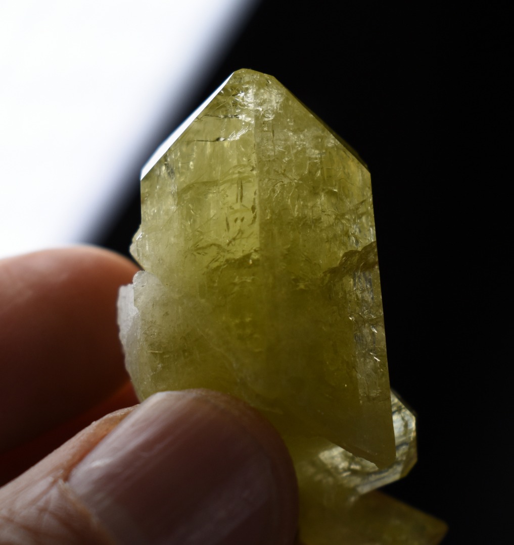Brazilianite Crystal Cluster with Albite & Muscovite - from Linopolis, Minas Gerais, Brazil, museum quality, 24g - Image 6