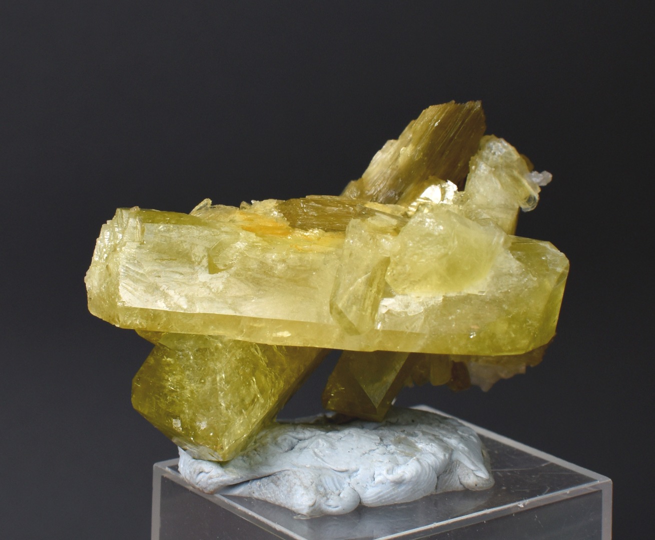 Brazilianite Crystal Cluster with Albite & Muscovite - from Linopolis, Minas Gerais, Brazil, museum quality, 46g - Image 8