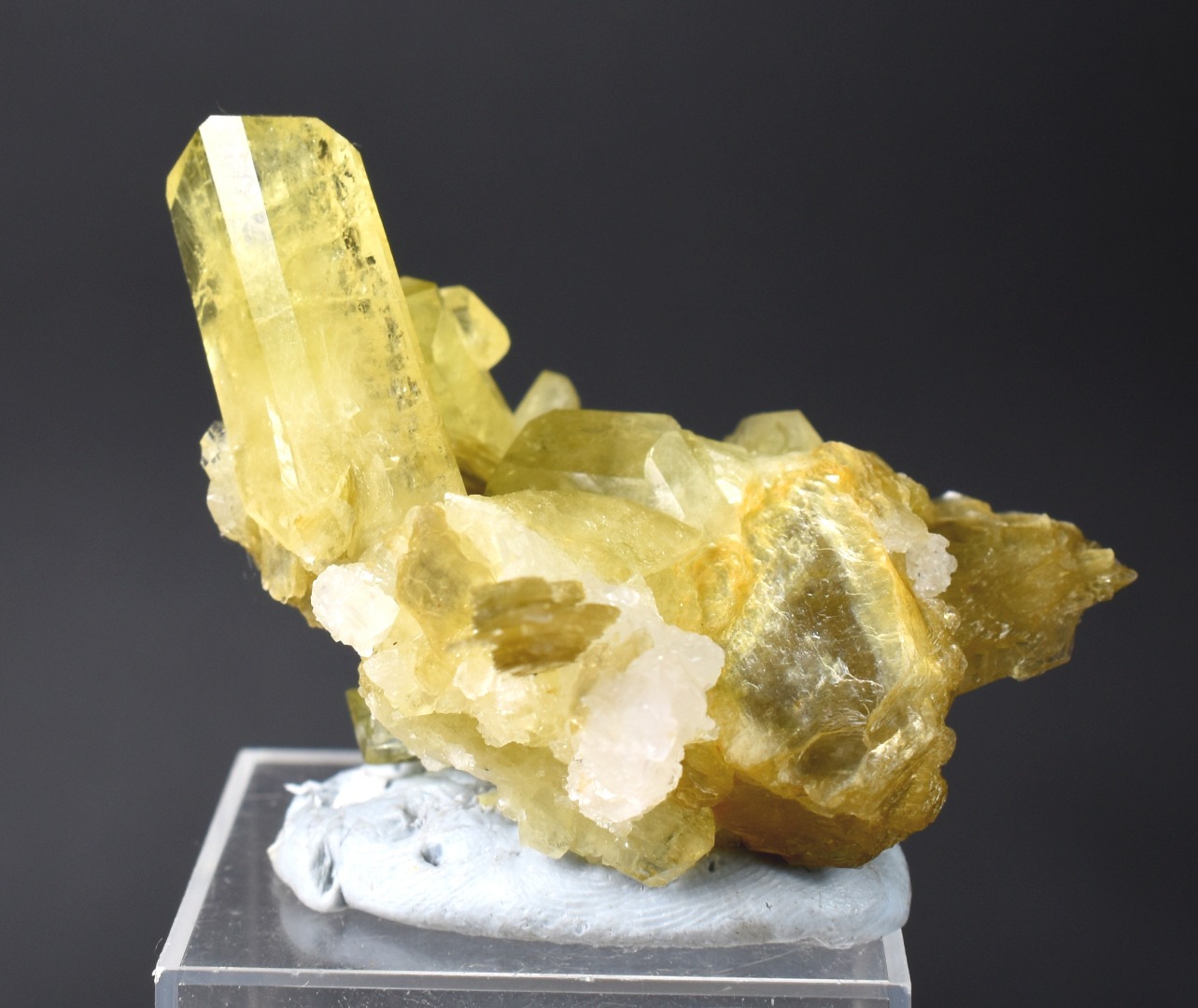 Brazilianite Crystal Cluster with Albite & Muscovite - from Linopolis, Minas Gerais, Brazil, museum quality, 35g - Image 2