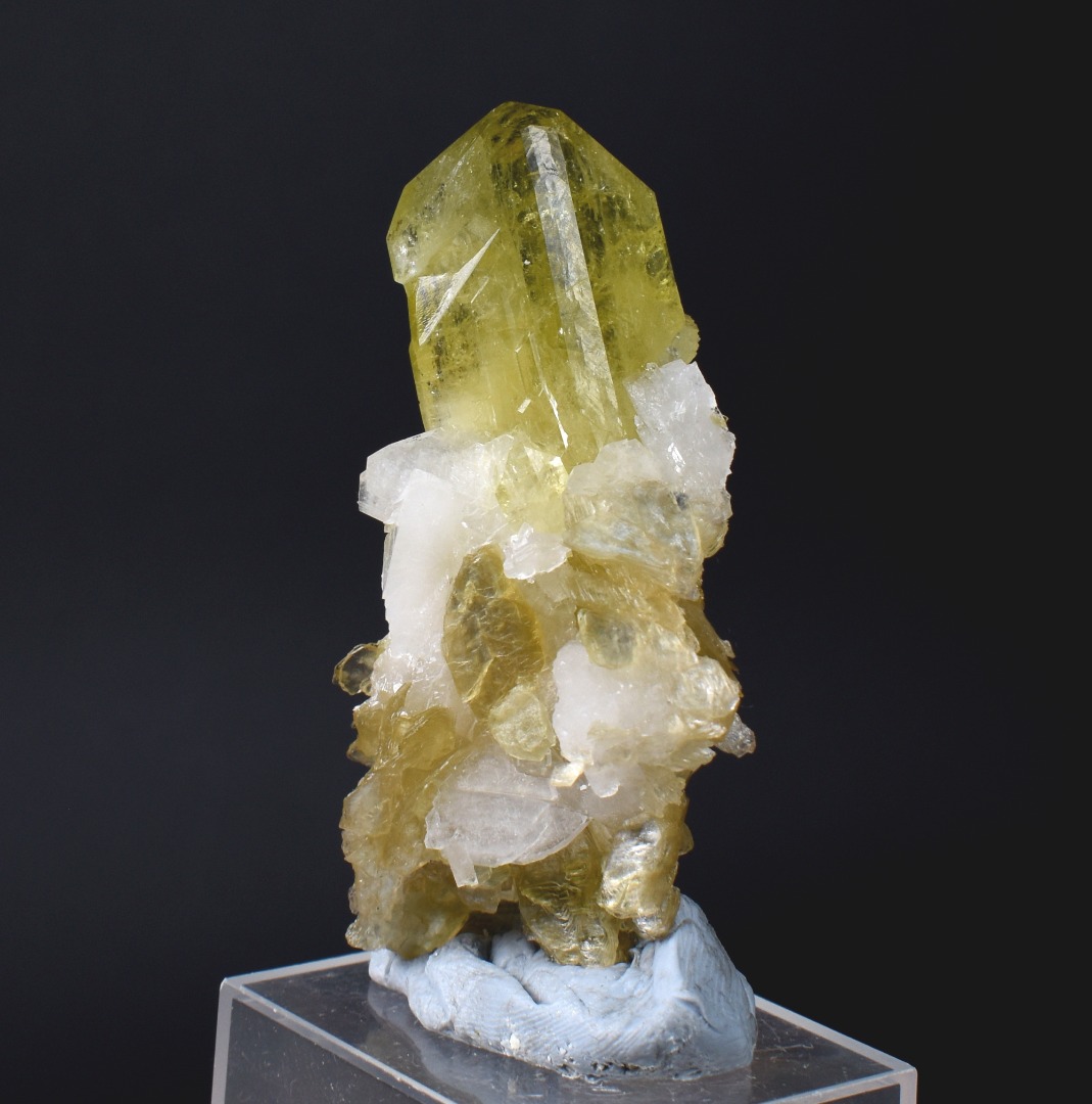 Brazilianite Crystal Cluster with Albite & Muscovite - from Linopolis, Minas Gerais, Brazil, museum quality, 42g - Image 2