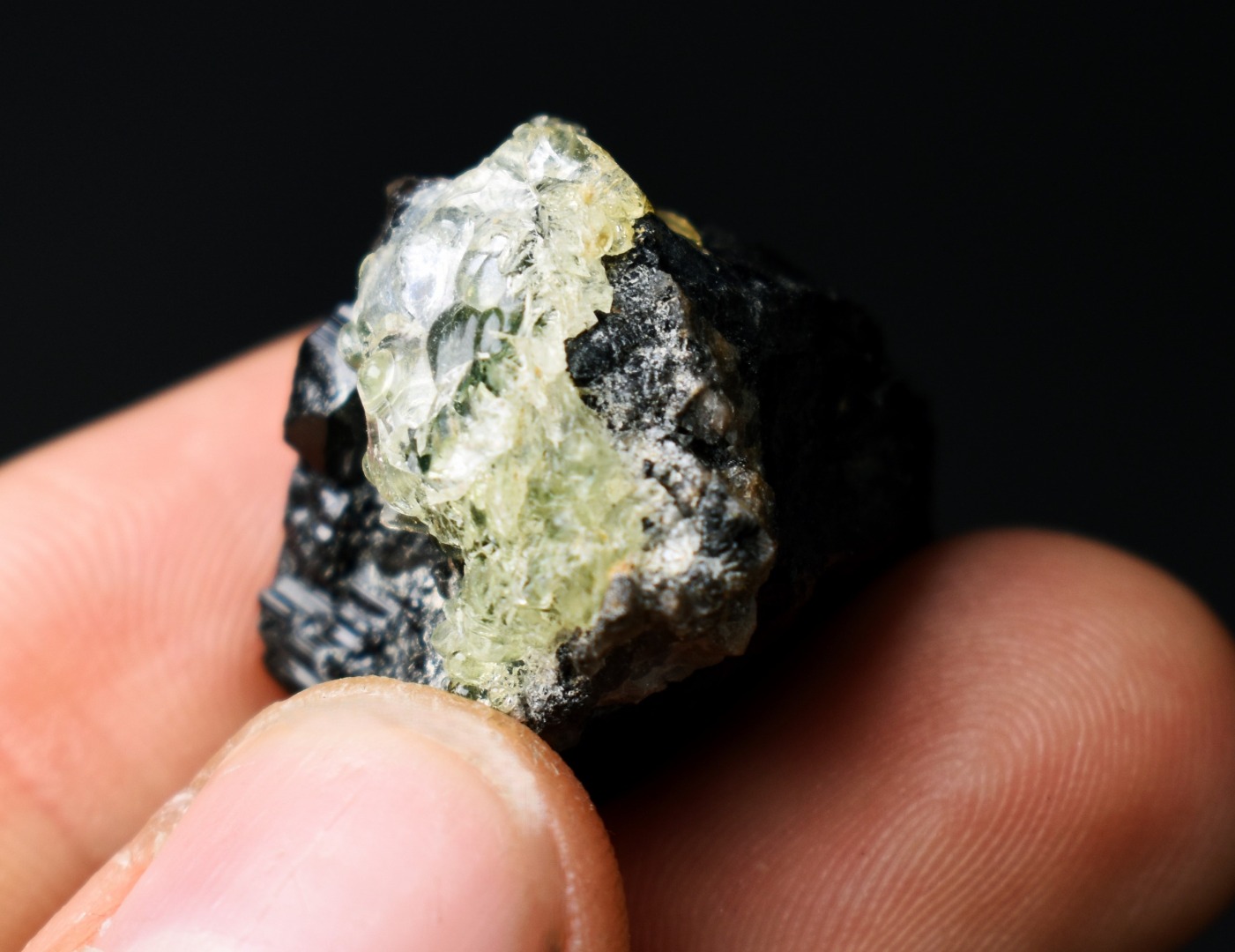 Fluorescent Hyalite Opal with Black Tourmaline - Mineral from Erongo Mountains Namibia, 13 grams - Image 7