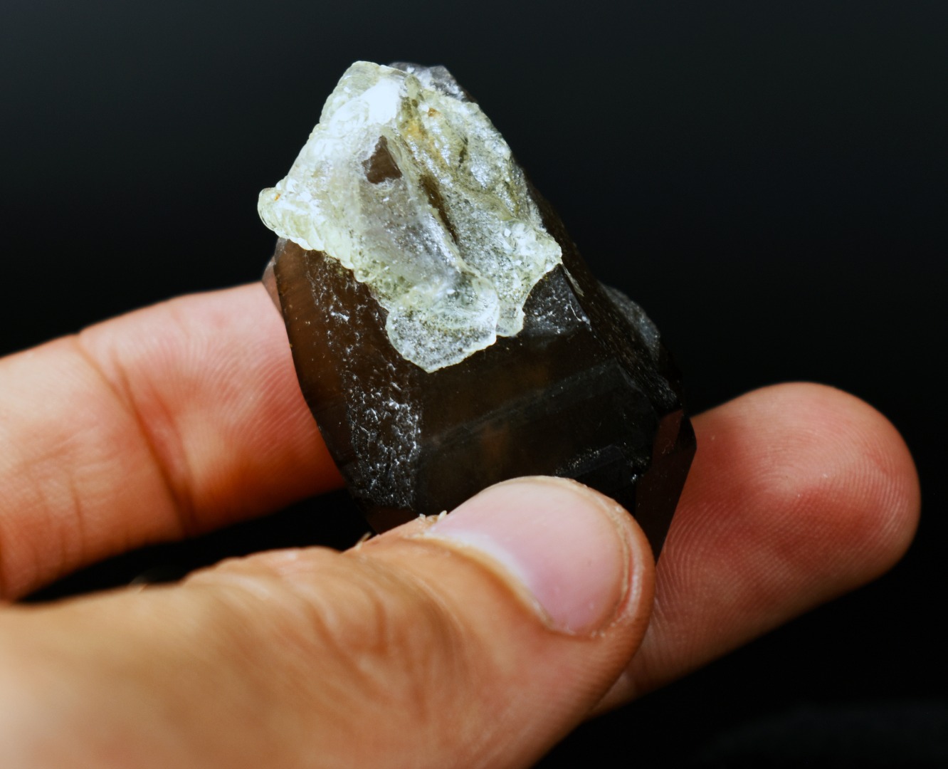 Fluorescent Hyalite Opal with Smoky Quartz - Mineral from Erongo Mountains Namibia, 28 grams - Image 3