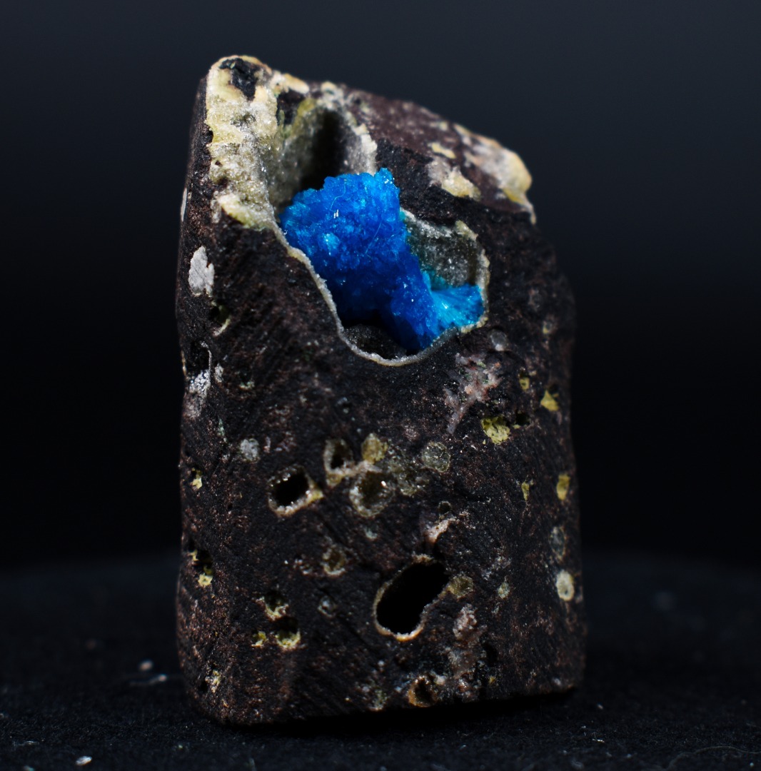 Rare Cavansite Cluster with Stilbite On Matrix from Wagholi, Pune, India - 27 grams - Image 2