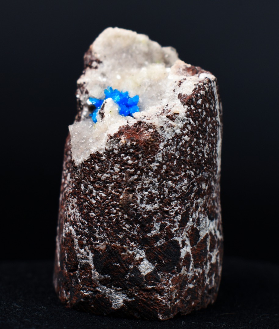 Rare Pentagonite Cluster with Stilbite On Matrix from Wagholi, Pune, India - 97 grams - Image 2