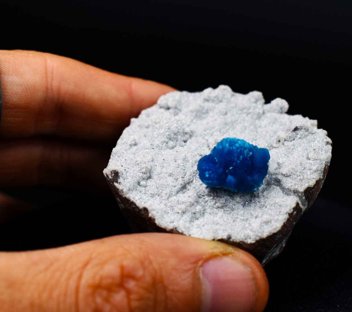 Rare Cavansite Cluster with Stilbite On Matrix from Wagholi, Pune, India - 68 grams - Image 7
