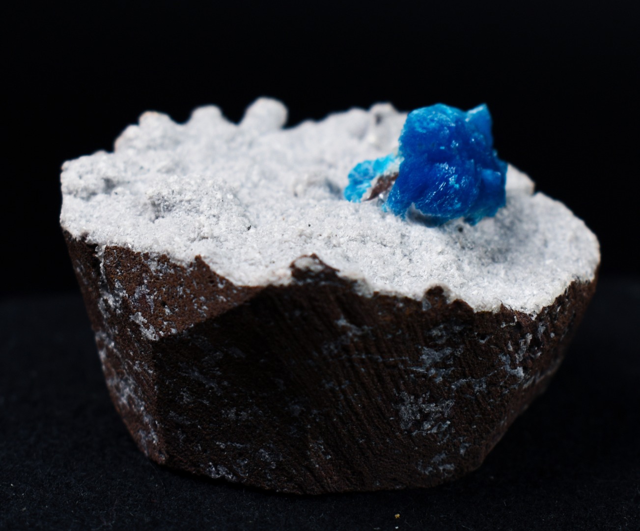 Rare Cavansite Cluster with Stilbite On Matrix from Wagholi, Pune, India - 68 grams - Image 4