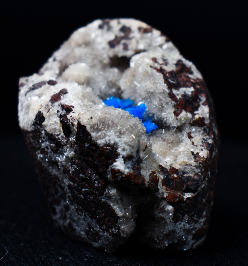 Rare Pentagonite Cluster with Stilbite On Matrix from Wagholi, Pune, India - 27 grams - Image 2