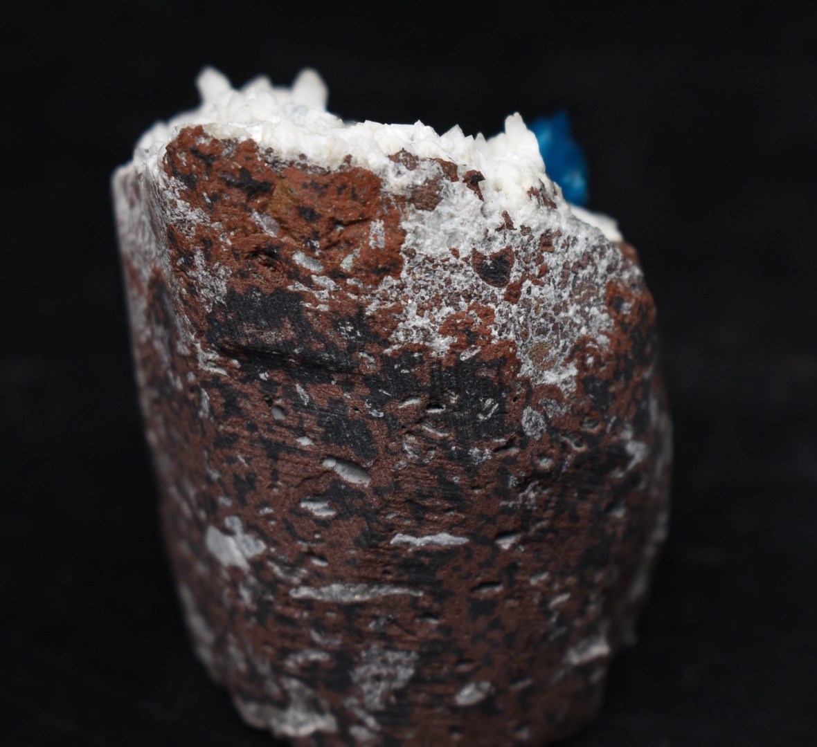 Rare Cavansite Cluster with Stilbite On Matrix from Wagholi, Pune, India - 105 grams - Image 4