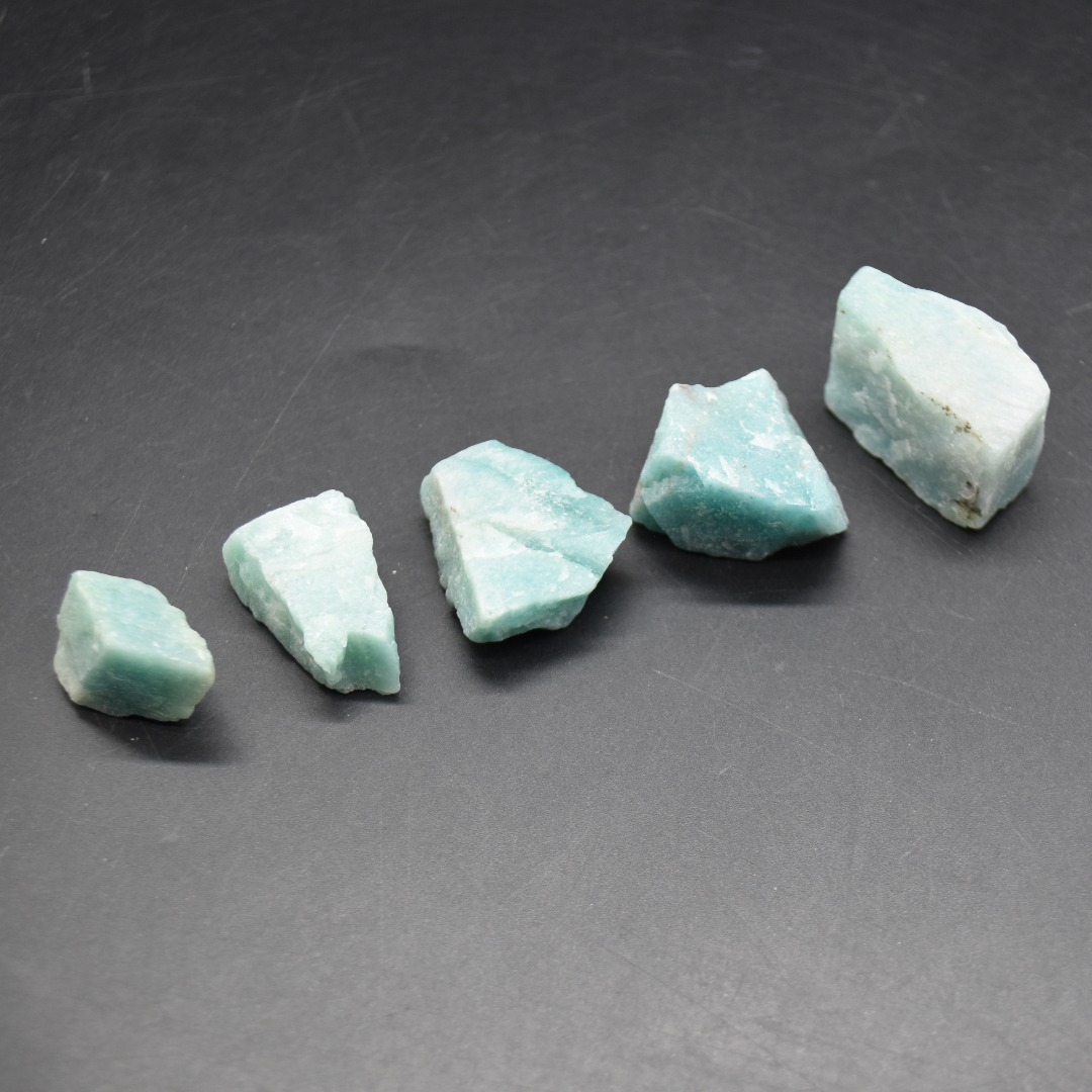 Azumar Azozeo Raw Quartz Crystal - 5 Sizes - 1 Count - Image 2