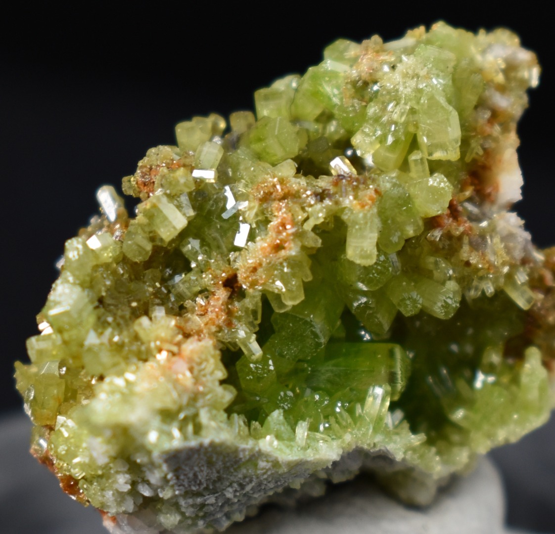 Lustrous Apple Green Pyromorphite Crystal - Daoping Mine, China - Rare - 10.7 grams - Image 10