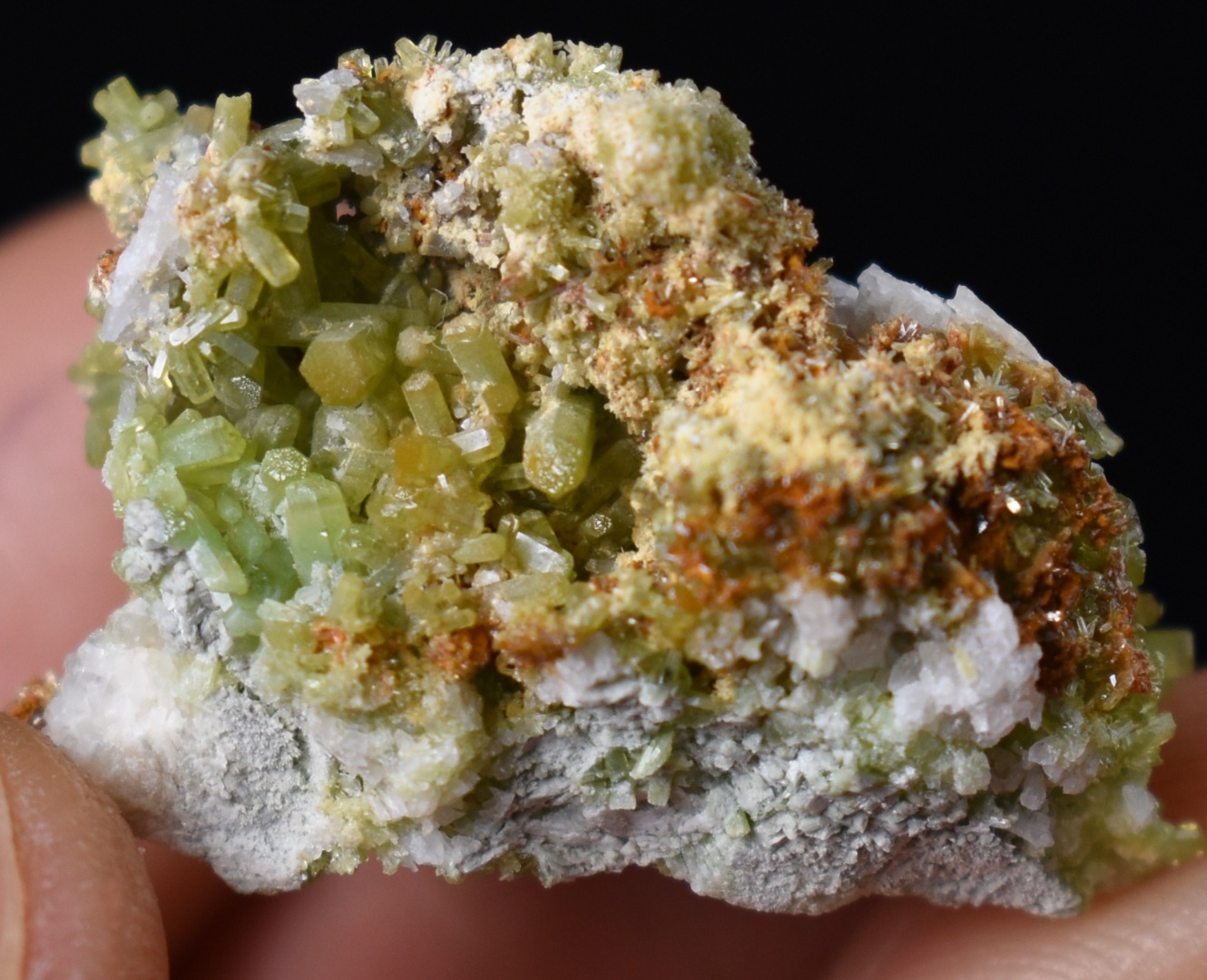 Lustrous Apple Green Pyromorphite Crystal - Daoping Mine, China - Rare - 10.7 grams - Image 7