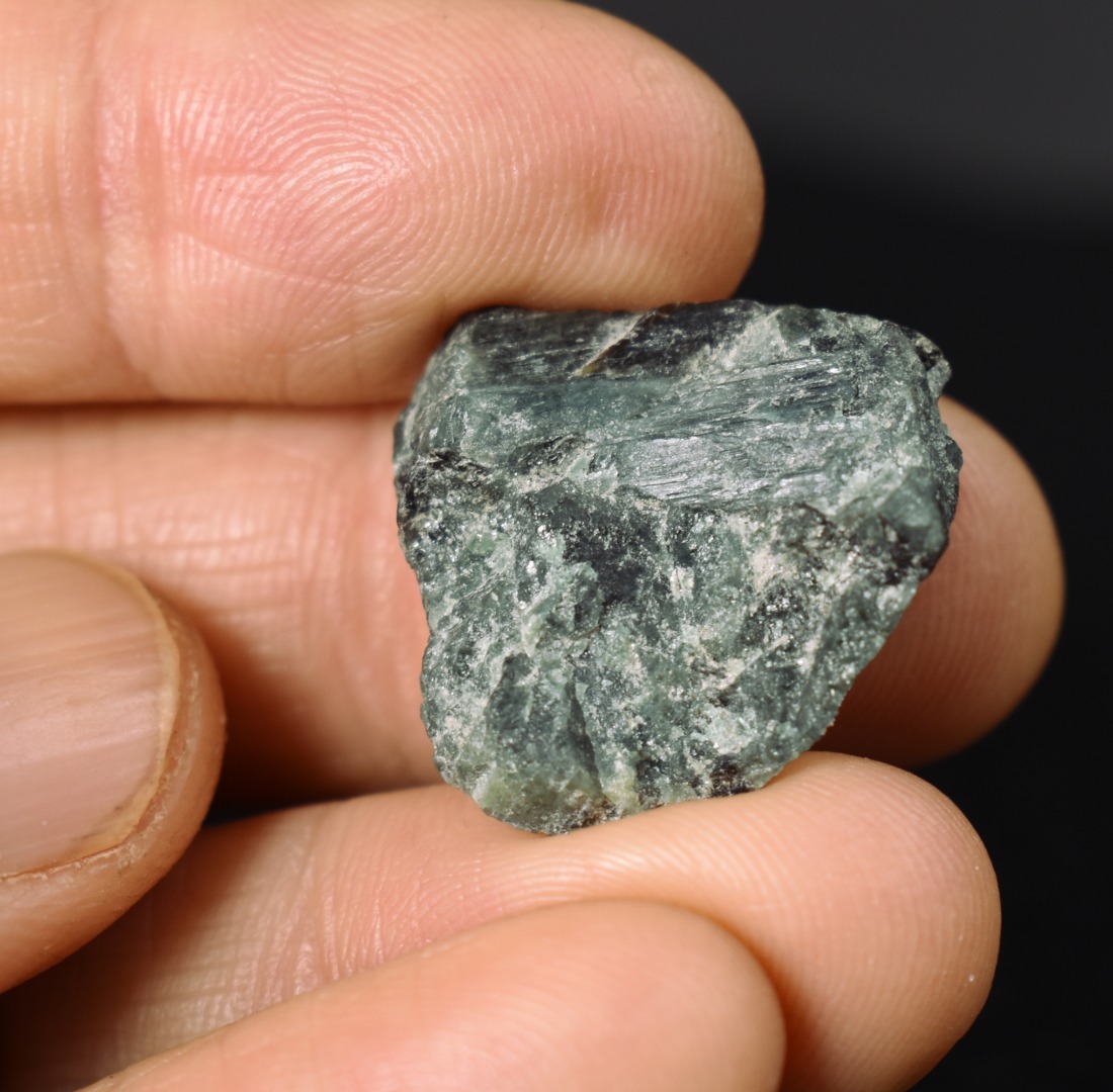 Natural Alexandrite / Chrysoberyl Rough Crystal from Brazil | Rare Colour Change Alexandrite Specimen - 1 PC - 27CT - Image 7