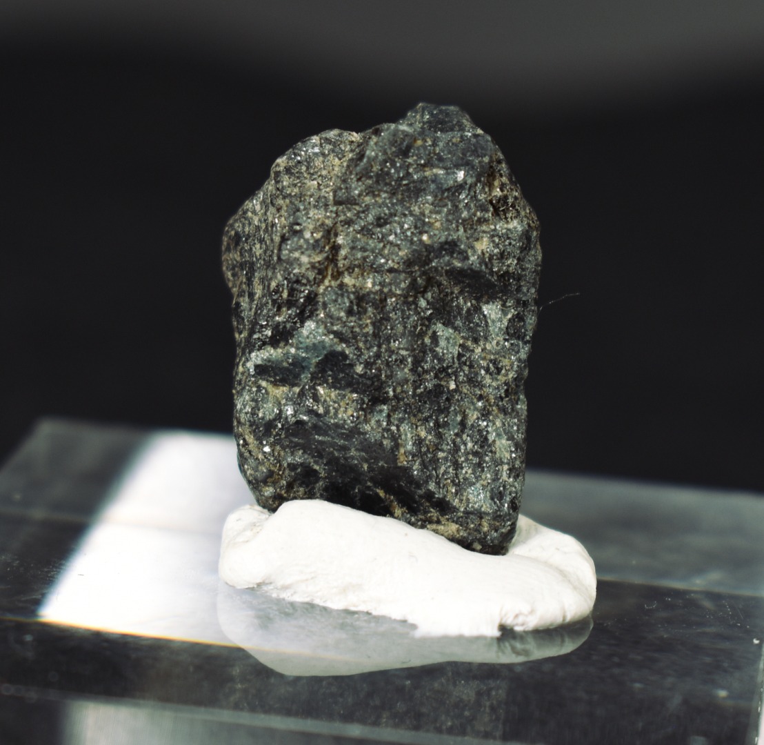 Natural Alexandrite / Chrysoberyl Rough Crystal from Brazil | Rare Colour Change Alexandrite Specimen - 1 PC - 31CT - Image 3