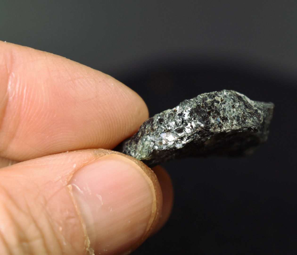 Natural Alexandrite / Chrysoberyl Rough Crystal from Brazil | Rare Colour Change Alexandrite Specimen - 1 PC - 33CT - Image 6